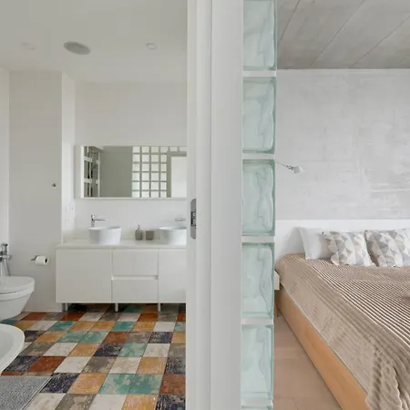 #stayhere - Center With Old Town & River View *